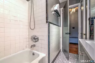 7 E Lake Rd, Trumbull, CT 06611 - Photo 28