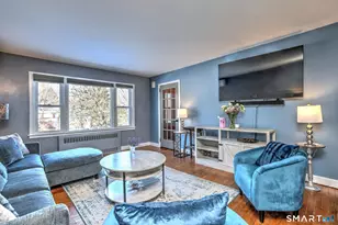 7 E Lake Rd, Trumbull, CT 06611 - Photo 10