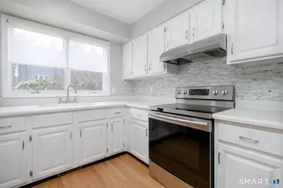 81 Wolfpit Avenue #APT B3, Norwalk, CT 06851 - Photo 2