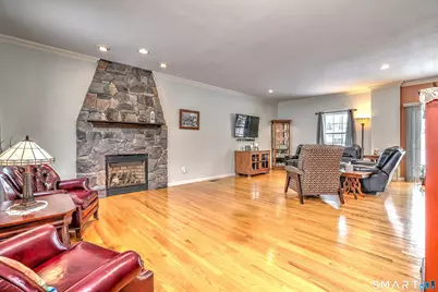 39 Fawn Meadow Drive, Naugatuck, CT 06770 - Photo 2