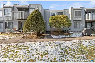 13 Cedar Court #E, East Haven, CT 06513 - Photo 2