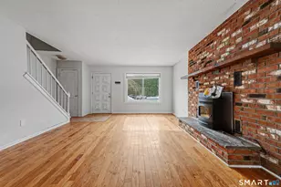 100 10 Coat Ln, Shelton, CT 06484 - Photo 4