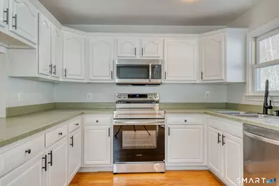 350 Bristol Street #APT C1, Waterbury, CT 06708 - Photo 18