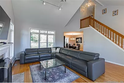 11 Squantz View Drive, New Fairfield, CT 06812 - Photo 4