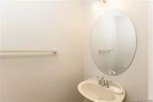 11 Squantz View Dr, New Fairfield, CT 06812 - Photo 18