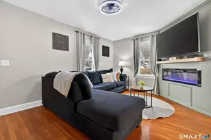 15 Evelyn Rd, Derby, CT 06418 - Photo 4