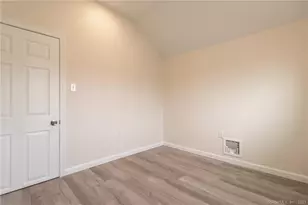 112 Thomas St, West Hartford, CT 06119 - Photo 24
