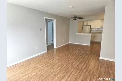 131 Milford St Extension #B10, Plainville, CT 06062 - Photo 6