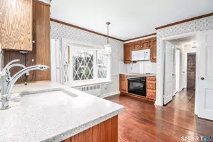 28 Overbrook Rd, Norwalk, CT 06851 - Photo 10