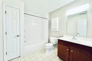 46 Fairgate Dr, Stamford, CT 06902 - Photo 10