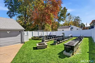 137 Dale Rd, Wethersfield, CT 06109 - Photo 30