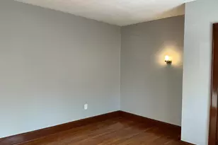 10 Erin St, Middletown, CT 06457 - Photo 8