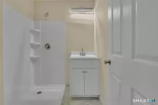 701 Hanover Rd, Meriden, CT 06451 - Photo 24