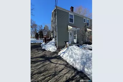 117 Dupont Place #117, Bridgeport, CT 06610 - Photo 2