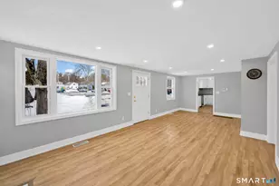 52 Vineyard Rd, North Haven, CT 06473 - Photo 6