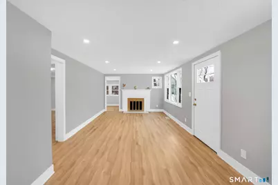 52 Vineyard Road, North Haven, CT 06473 - Photo 8