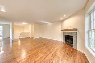 43 Belvedere Dr, Tolland, CT 06084 - Photo 8