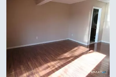 204 New Haven Avenue #6I, Derby, CT 06418 - Photo 4