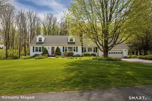 35 Highview Dr, Ridgefield, CT 06877 - Photo 2