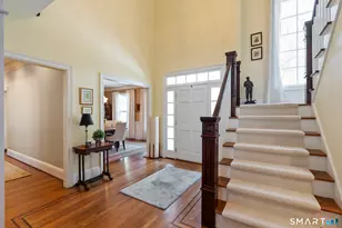 29 Sunset Farm Rd, West Hartford, CT 06107 - Photo 2