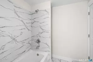 41 Riverview Ave, Groton, CT 06340 - Photo 18