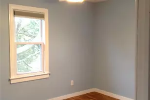 319 Chesterfield Rd, East Lyme, CT 06333 - Photo 4