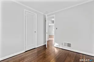 125 Pearl Ave, Hamden, CT 06514 - Photo 12