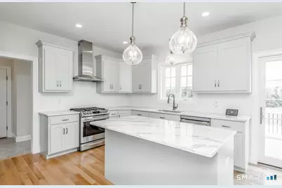 106 Rock Ridge Road, Manchester, CT 06040 - Photo 2