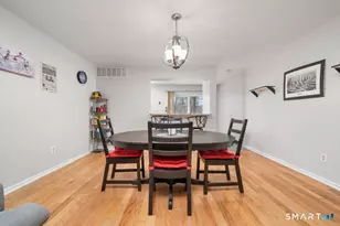 39 Manorwood Dr, Branford, CT 06405 - Photo 12