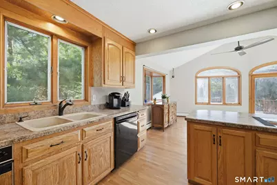 26 Lindsley Drive, Wolcott, CT 06716 - Photo 8