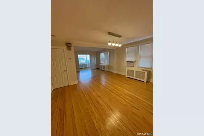 124 Pemberwick Road #Left Side, Greenwich, CT 06831 - Photo 8