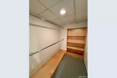 124 Pemberwick Road #Left Side, Greenwich, CT 06831 - Photo 18