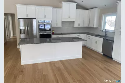 919 Strongtown Road Road, Southbury, CT 06488 - Photo 4