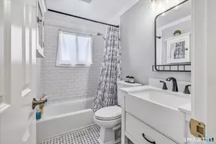 82 River Bend Rd, Stratford, CT 06614 - Photo 18