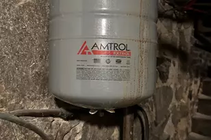 1365 E Main St, Bridgeport, CT 06608 - Photo 36