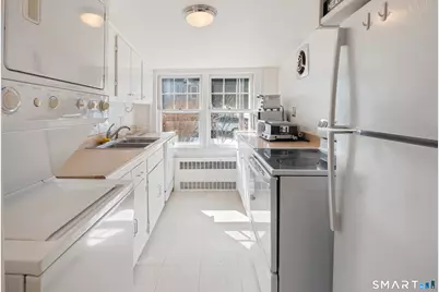 100M Harrison Avenue, New Canaan, CT 06840 - Photo 24