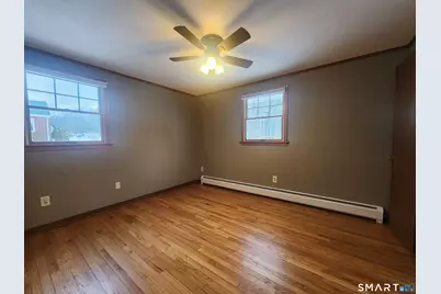 8 Quinn Street, Stafford, CT 06076 - Photo 12