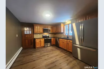 8 Quinn Street, Stafford, CT 06076 - Photo 2