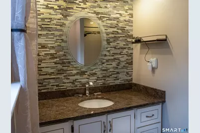 65 Cambridge Court #65, Beacon Falls, CT 06403 - Photo 20