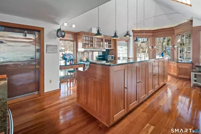 5 Topping Lane, Norwalk, CT 06854 - Photo 8