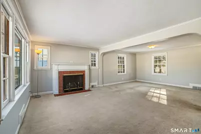 116 Wells Farm Drive, Wethersfield, CT 06109 - Photo 6
