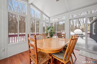 295 Phoenix St, Vernon, CT 06066 - Photo 14