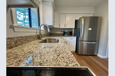 7 Homestead Lane #7, Brookfield, CT 06804 - Photo 4