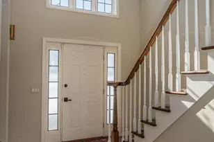 24 Mary Catherine Cir, Windsor, CT 06095 - Photo 2