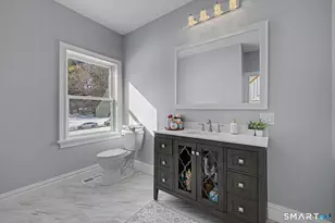 4 Sunnyview Terrace, Newtown, CT 06482 - Photo 12