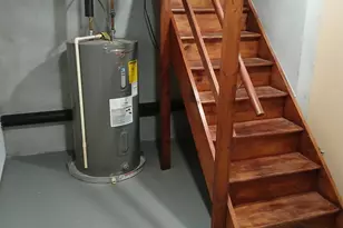 51 Brook St, Naugatuck, CT 06770 - Photo 16