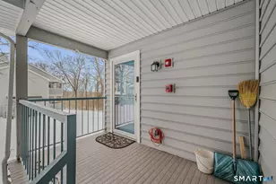 85 Crown Knoll Ct, Groton, CT 06340 - Photo 2