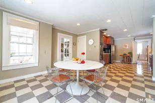 185 Broadway St, Norwich, CT 06360 - Photo 22