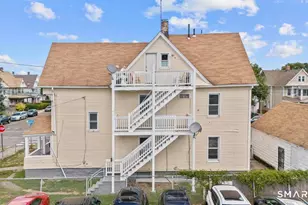 725 Beechwood Ave, Bridgeport, CT 06605 - Photo 4