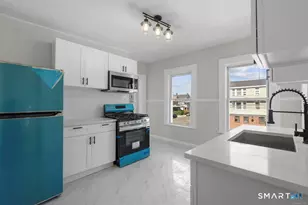 725 Beechwood Ave, Bridgeport, CT 06605 - Photo 6